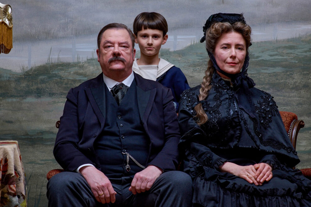 05_PeterKurth_DanielDongres_SandraKorzeniak_c_MarleneFilmProduction_X-VerleihAG