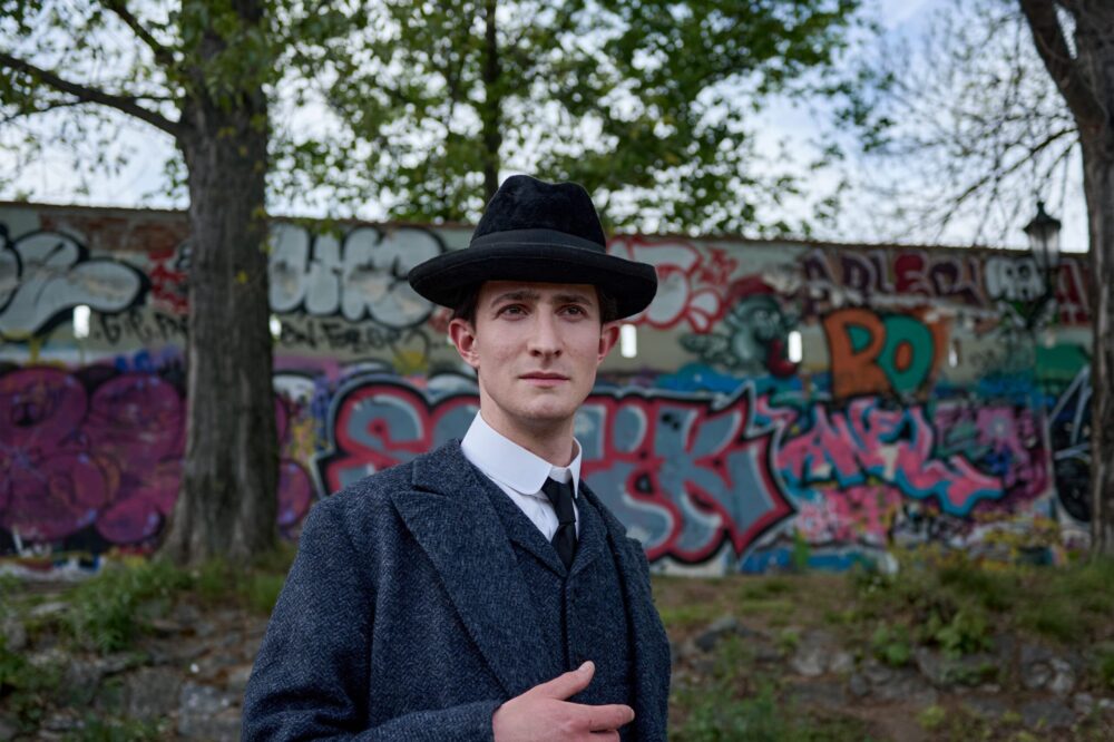 06_Idan_Weiss_als_Franz_Kafka_c_MarleneFilmProduction_X-VerleihAG