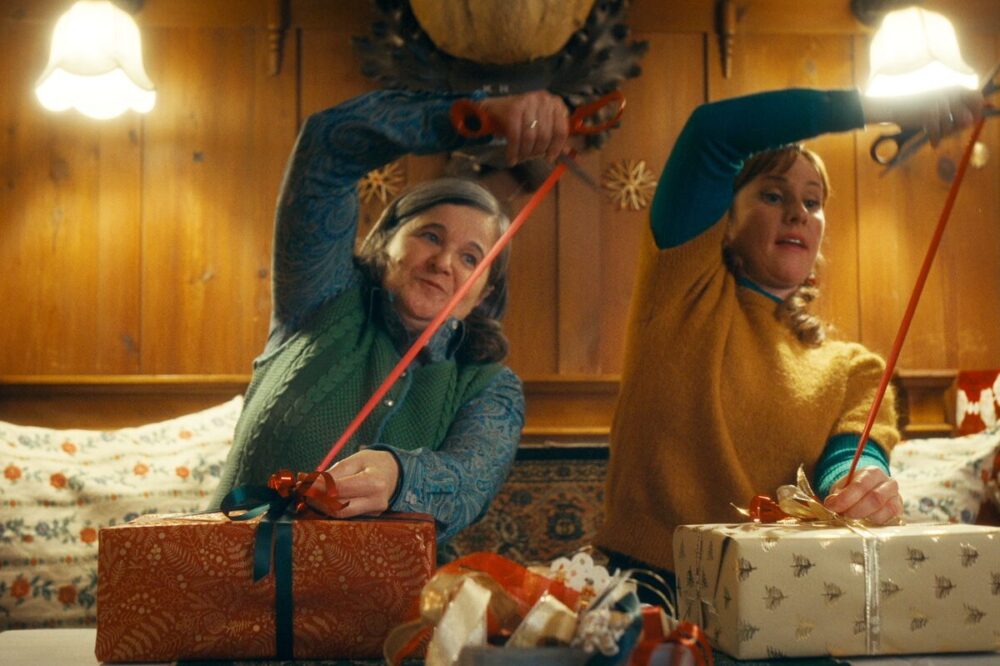 (c) Gebhardt-Productions